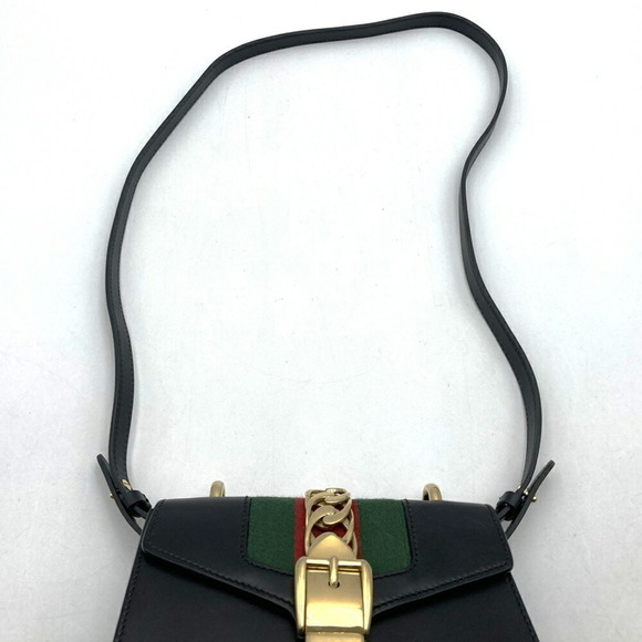 GUCCI Black Leather Sylvie Shoulder Bag - Picture 6 of 11